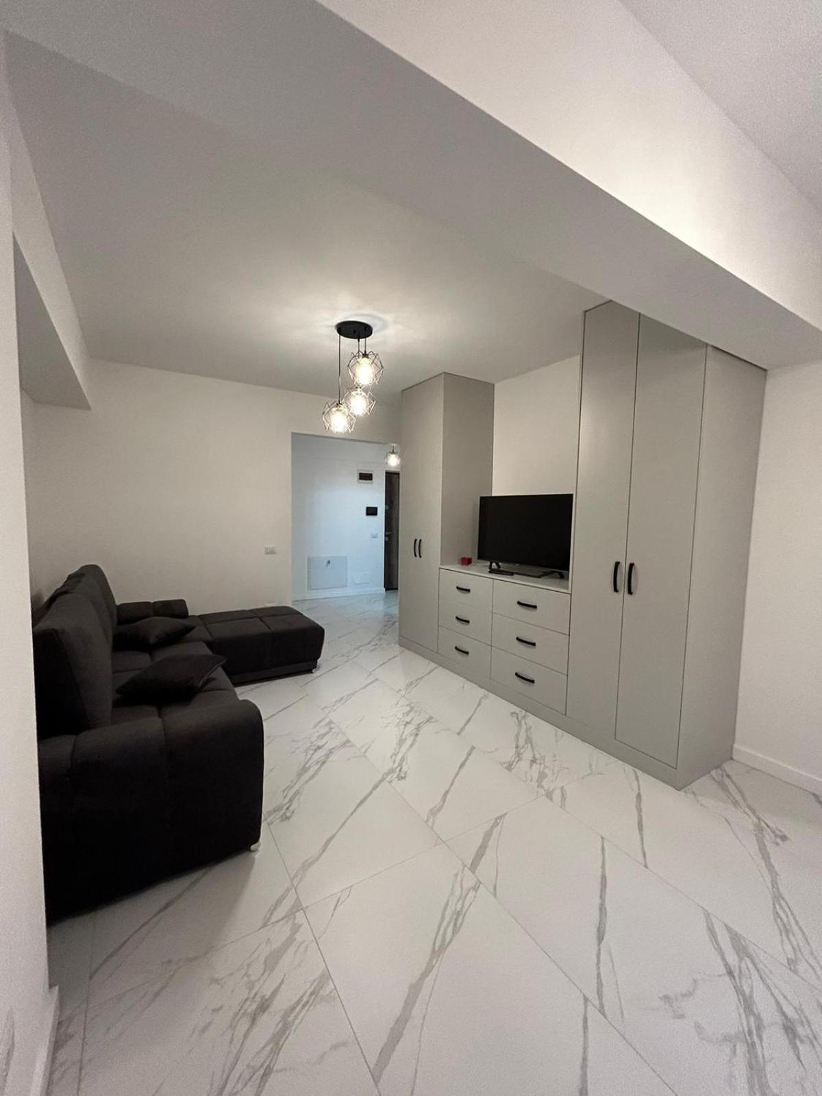 Exclusive Ultracentral Apartments And Studios #Enescu#Universitatii#Suceava Exteriör bild